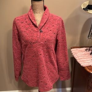 WOOLRICH WOMENS TOP IN SZ M…GENTLY WORN…FLEECE TYPE MATERIAL…NICE!